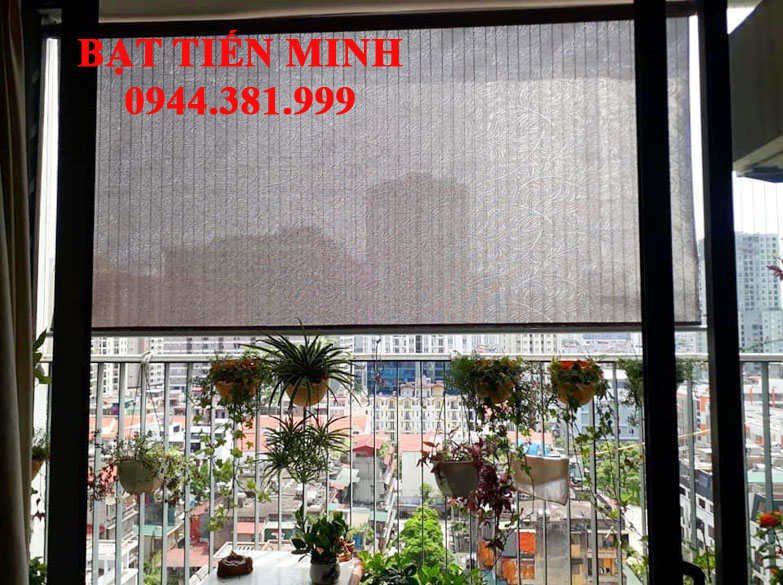 bạt che nắng ban công