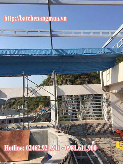 bạt xếp lớp che nắng che mưa