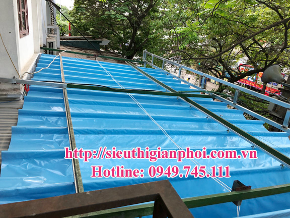 bạt mái xếp che nắng, che mưa