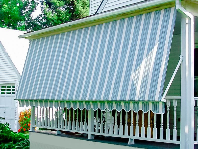 Bạt che nắng mưa tự cuốn gi&aacute; rẻ